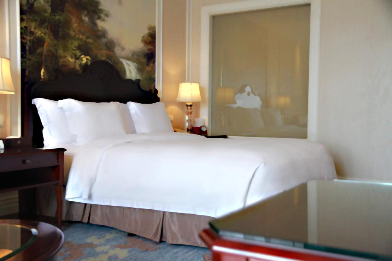 Crowne Plaza Ocean Spring Resort By Ihg Jimo Esterno foto
