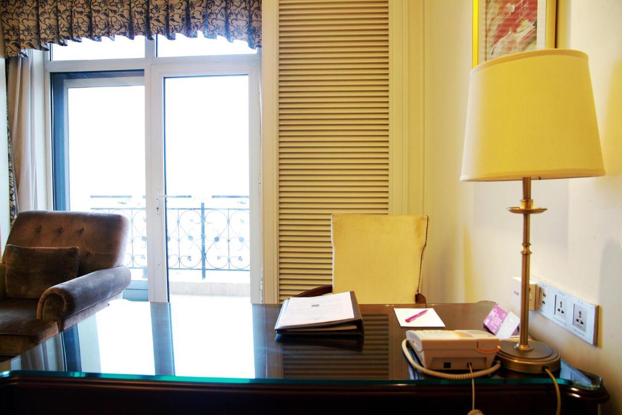 Crowne Plaza Ocean Spring Resort By Ihg Jimo Esterno foto